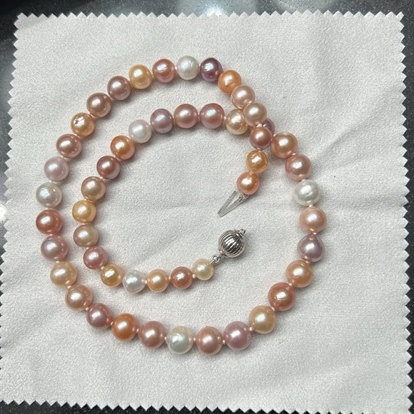 Genusis  Multi-Color Freshwater Pearl Necklace - Picture 3 of 6